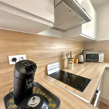 For 2 People, Terrace, Air Conditioning, Wifi Apartment *