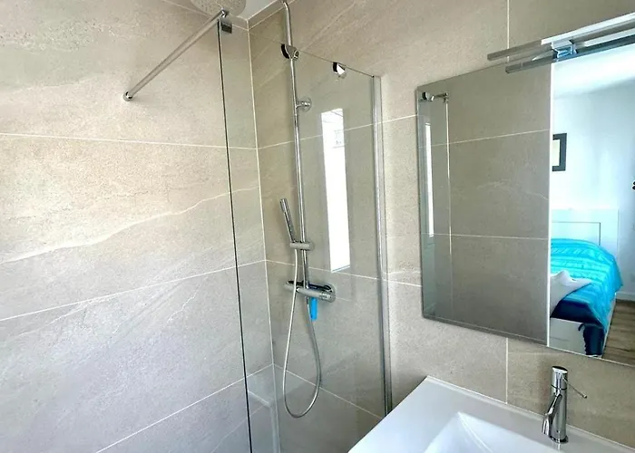 Appartamento For 2 People, Terrace, Air Conditioning, Wifi *